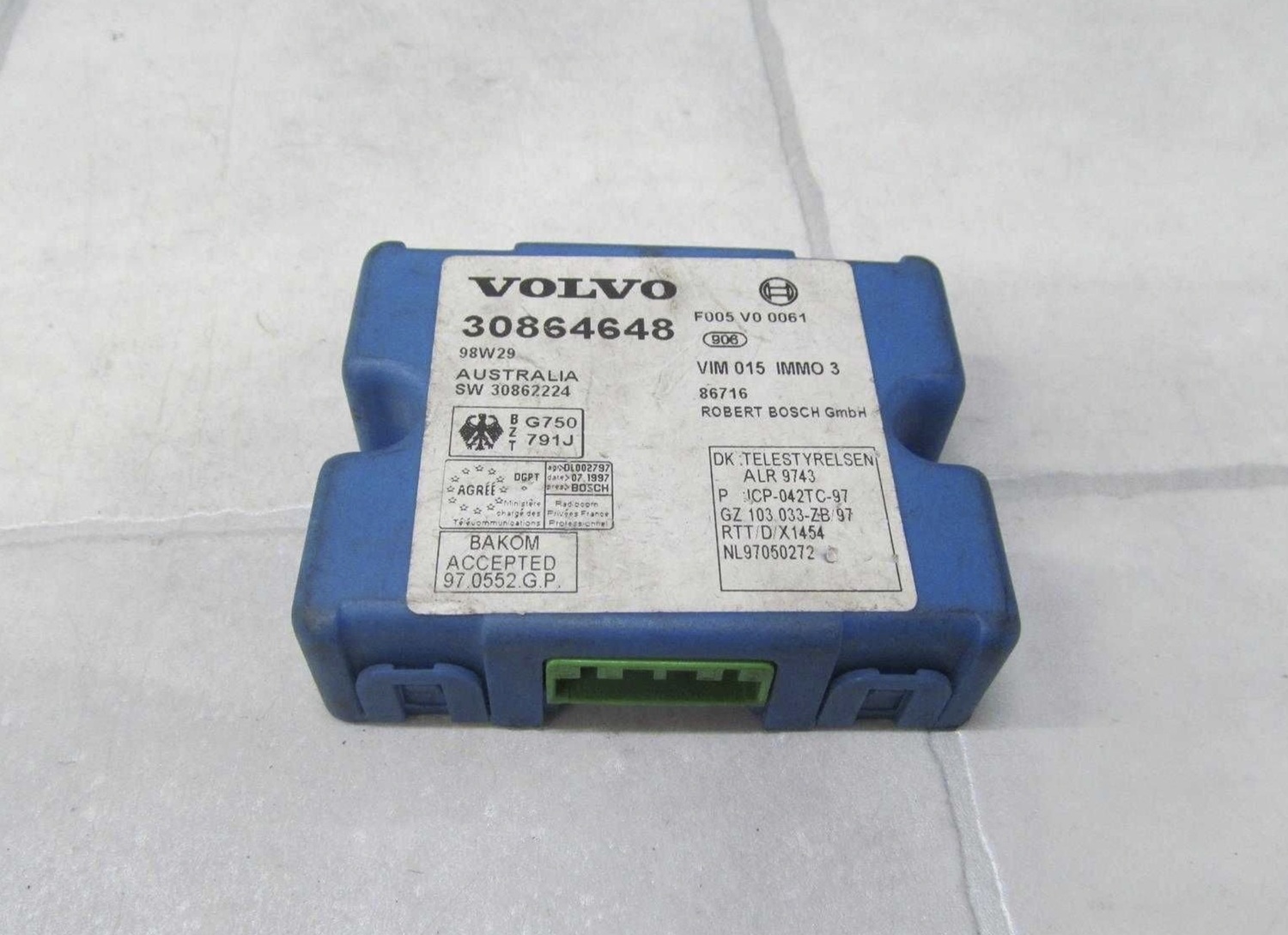 RECOVERY OF SYNC AND KEYS OF IMMO3 AND ECM UNITS